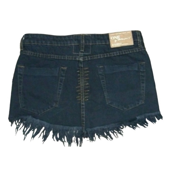 One Teaspoon Skirt Distressed Owned By Kylie Jenner alt egirl Grunge Punk Kawaii - Picture 3 of 10